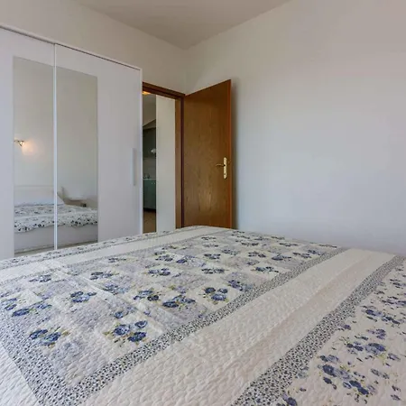 One-bedroom In Lxvi