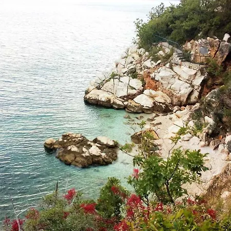 Apartman One-bedroom In Lxvi Crikvenica