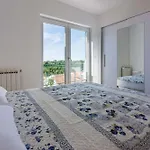 One-bedroom In Lxvi *