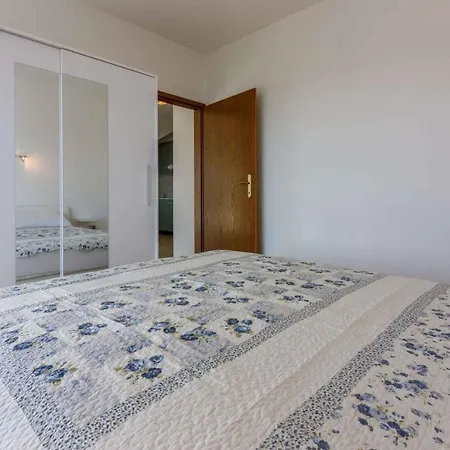One-bedroom In Crikvenica Lxvi Apartment *